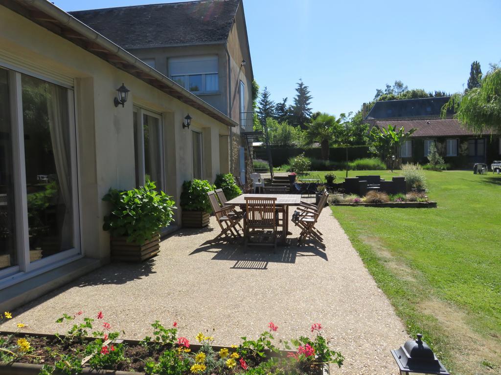 Les Quatre Saisons Bed and Breakfast Moitron-sur-Sarthe Exterior foto